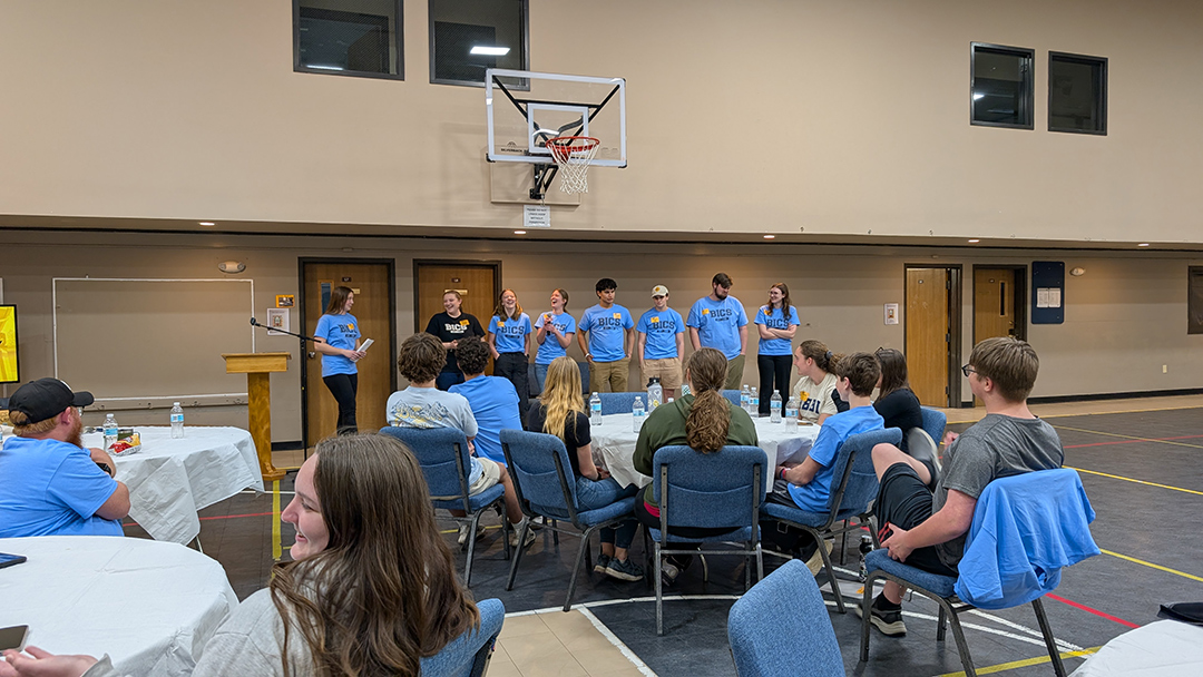 pxl 20250427 225358110.mp